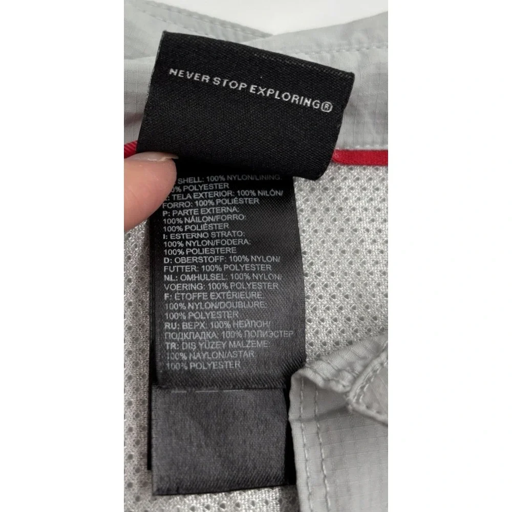 The North‎ Face Men's XXL Nylon Gray Long Sleeve Button Down Fishing Shirt